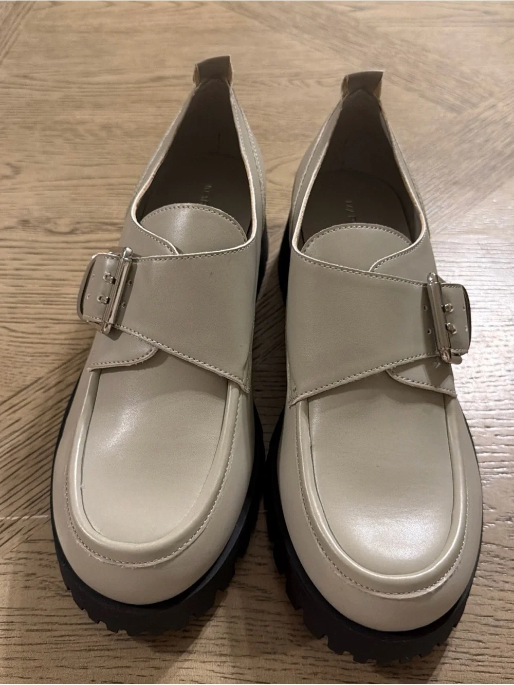 Marc Fisher Hazelton Loafer Size 8.5 Block Heel Slip On
